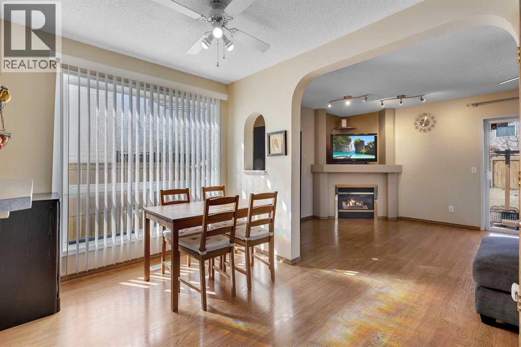 6 Covewood Park Ne, Calgary, Alberta  T3K 4T1 - Photo 4 - A2300433