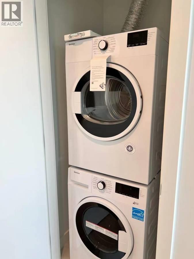 6537 Telford Avenue, Burnaby, British Columbia  V5H 0K9 - Photo 2 - R3113069