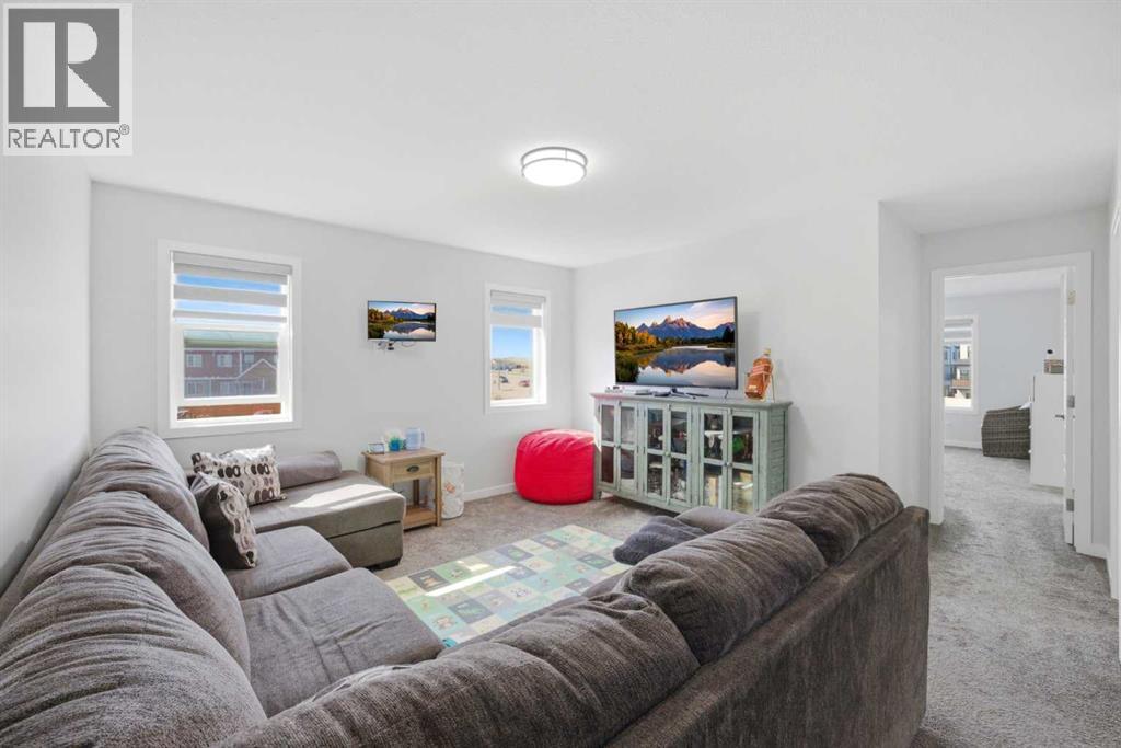 1153 Chinook Gate Bay Sw, Airdrie, Alberta  T4B 5J1 - Photo 23 - A2303098