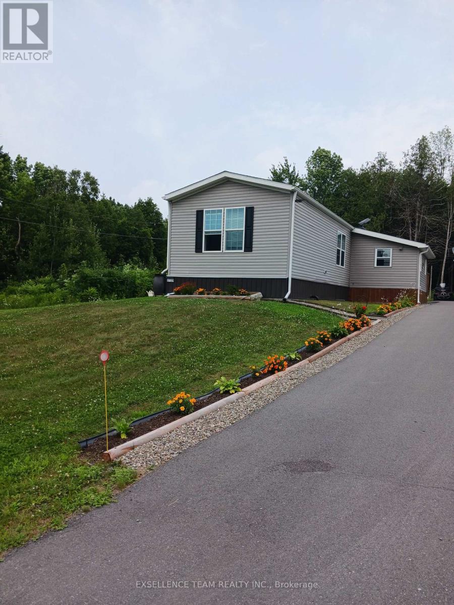 2729 Crows Nest Road E, North Stormont, Ontario  K0C 1T0 - Photo 35 - X12781550