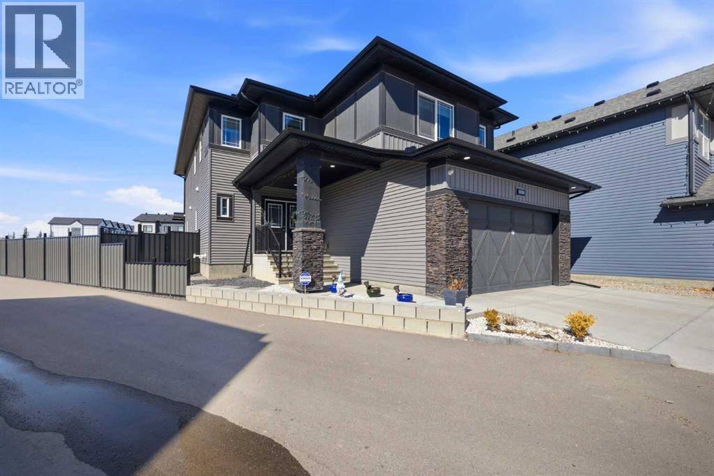 1153 Chinook Gate Bay Sw, Airdrie, Alberta  T4B 5J1 - Photo 2 - A2303098