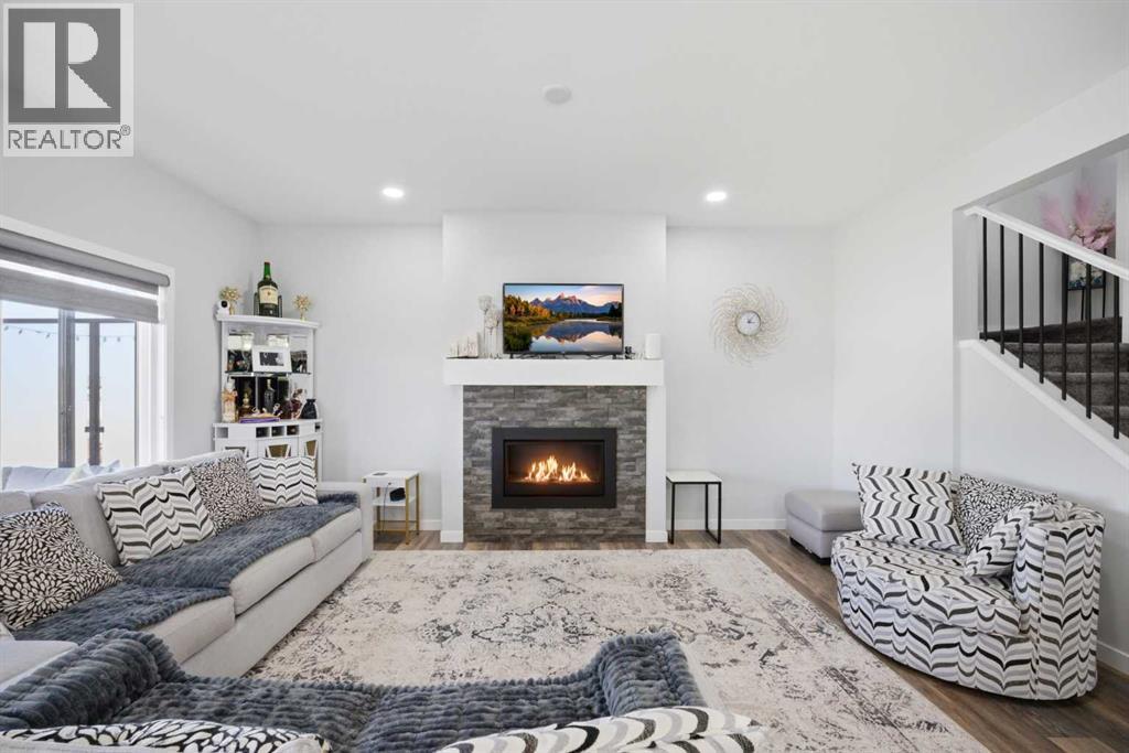 1153 Chinook Gate Bay Sw, Airdrie, Alberta  T4B 5J1 - Photo 8 - A2303098