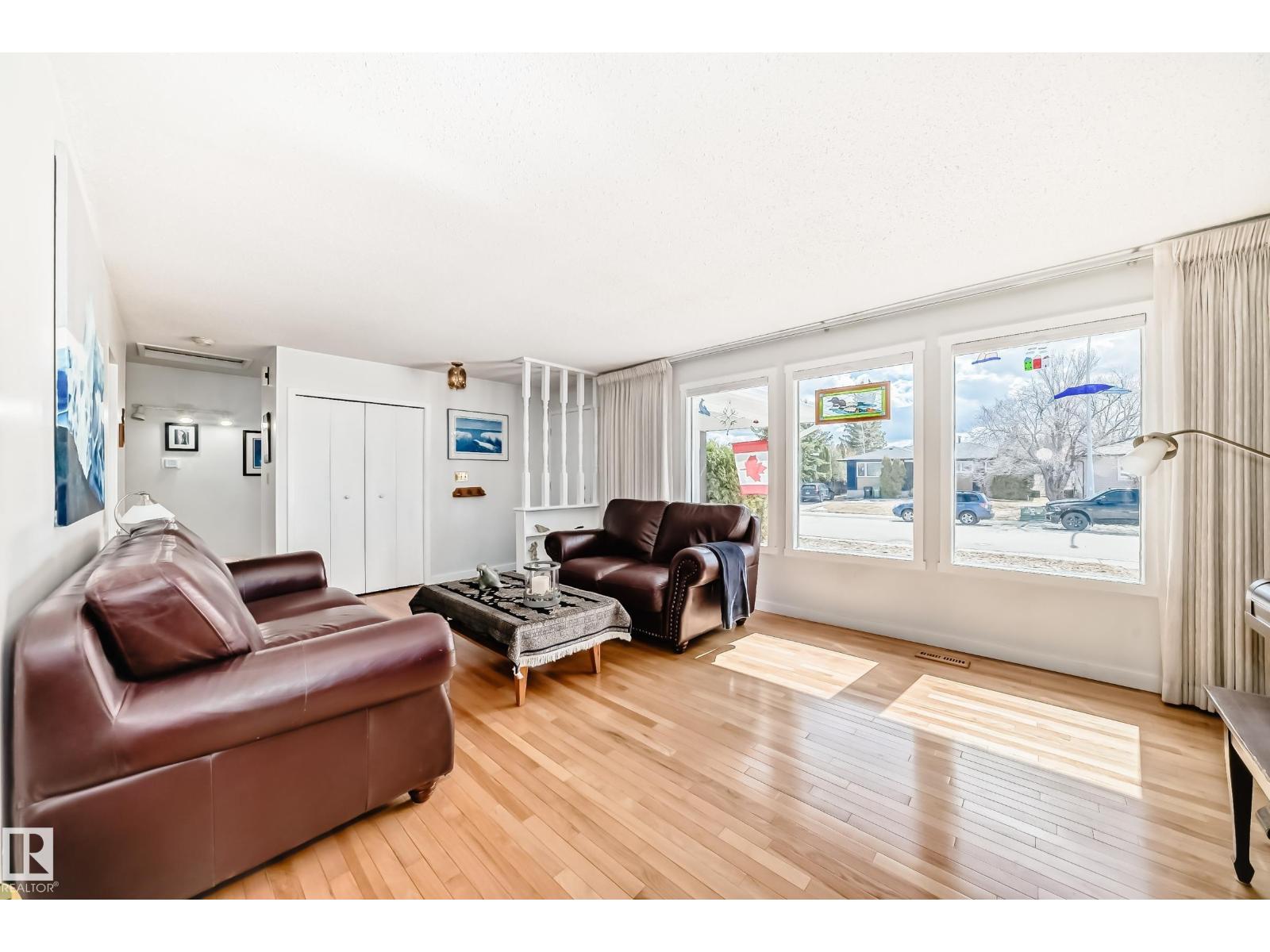 4208 37 Av, Leduc, Alberta  T9E 6A4 - Photo 12 - E4483052