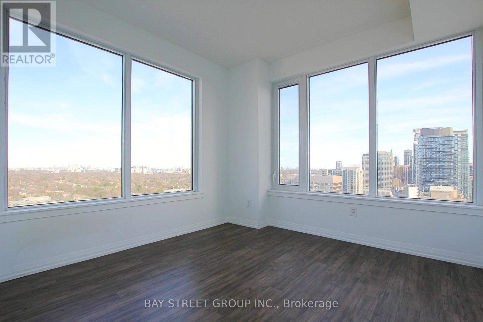 2702 - 75 Canterbury Place, Toronto, Ontario  M2N 0L2 - Photo 10 - C13016148