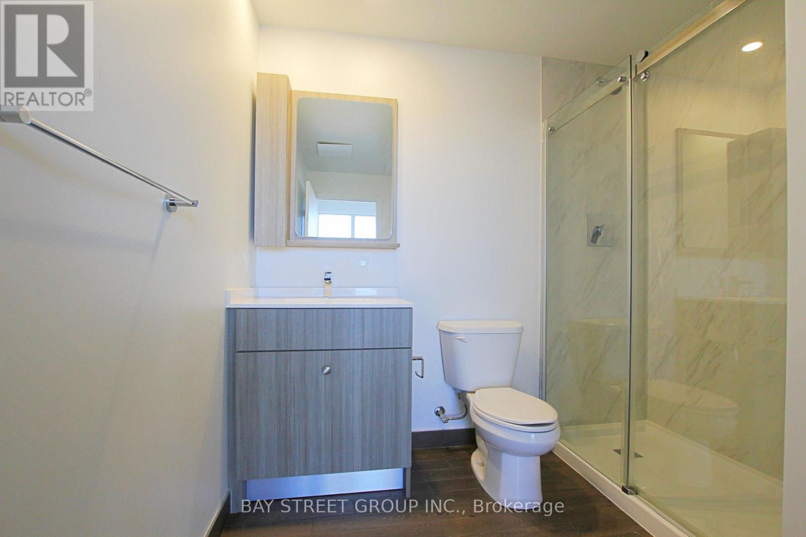 2702 - 75 Canterbury Place, Toronto, Ontario  M2N 0L2 - Photo 17 - C13016148