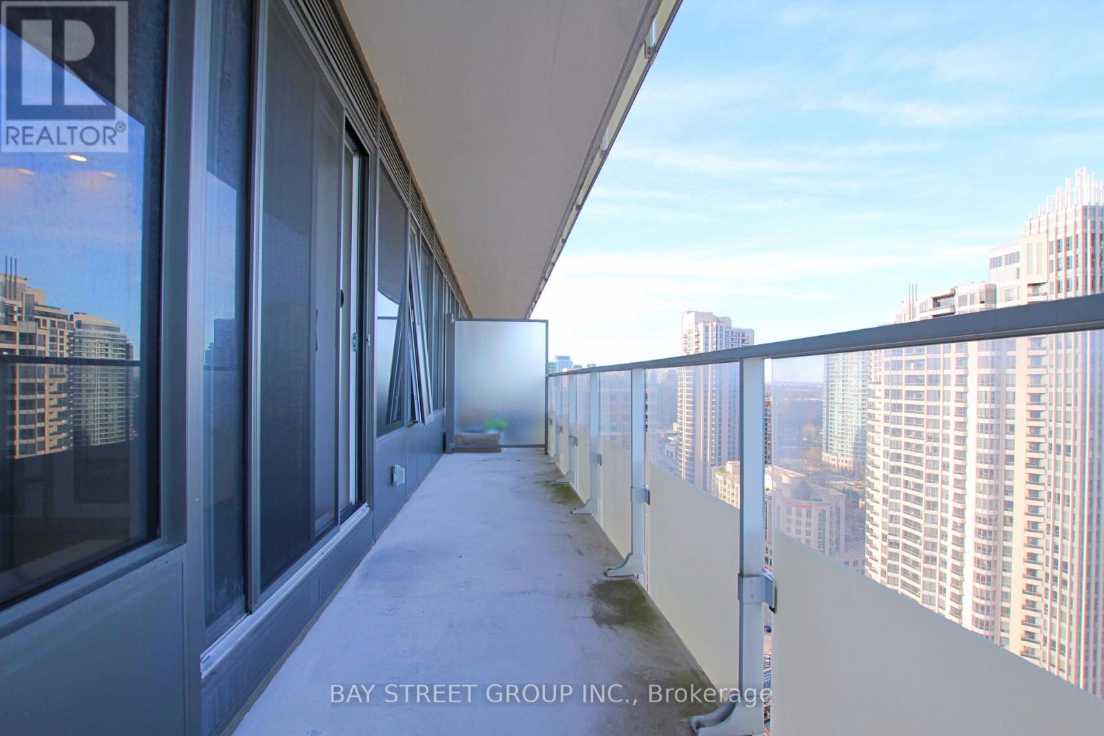 2702 - 75 Canterbury Place, Toronto, Ontario  M2N 0L2 - Photo 19 - C13016148