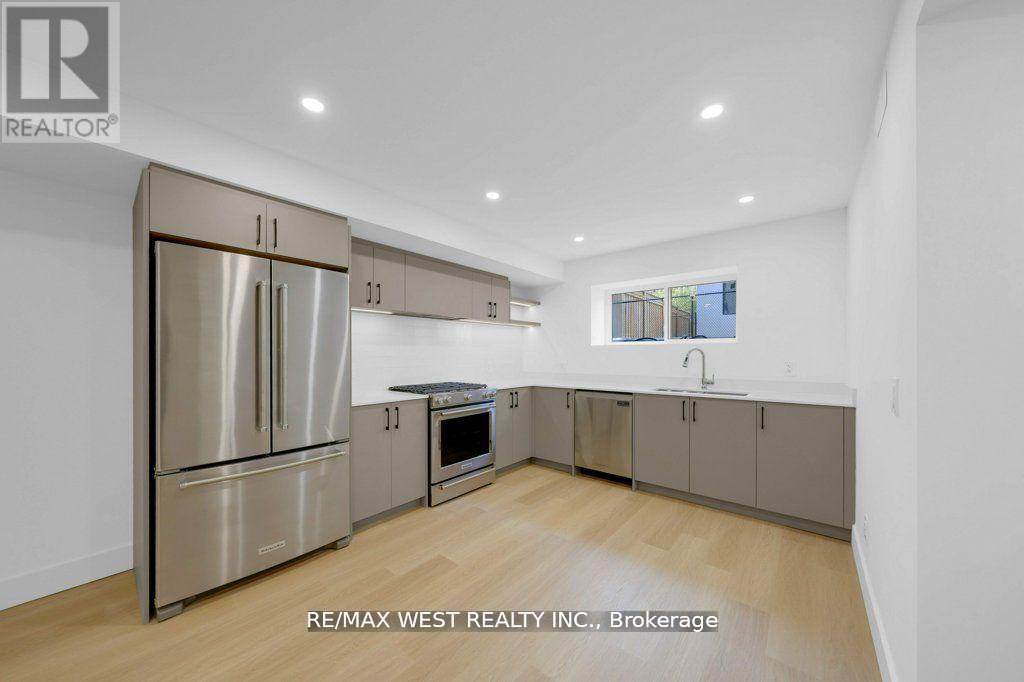 A - 502 Atlas Avenue, Toronto, Ontario  M6C 3R3 - Photo 12 - C13016188