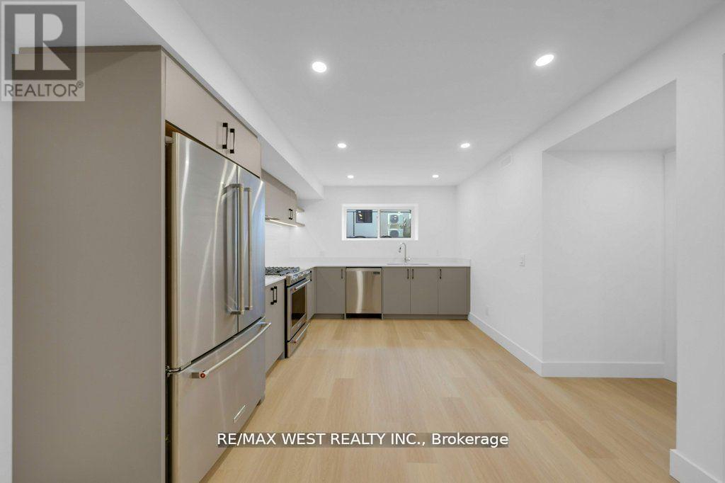 A - 502 Atlas Avenue, Toronto, Ontario  M6C 3R3 - Photo 13 - C13016188