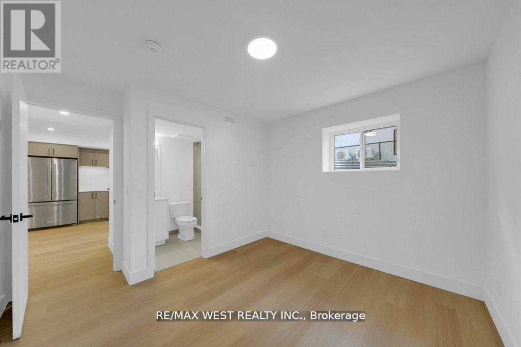 A - 502 Atlas Avenue, Toronto, Ontario  M6C 3R3 - Photo 8 - C13016188