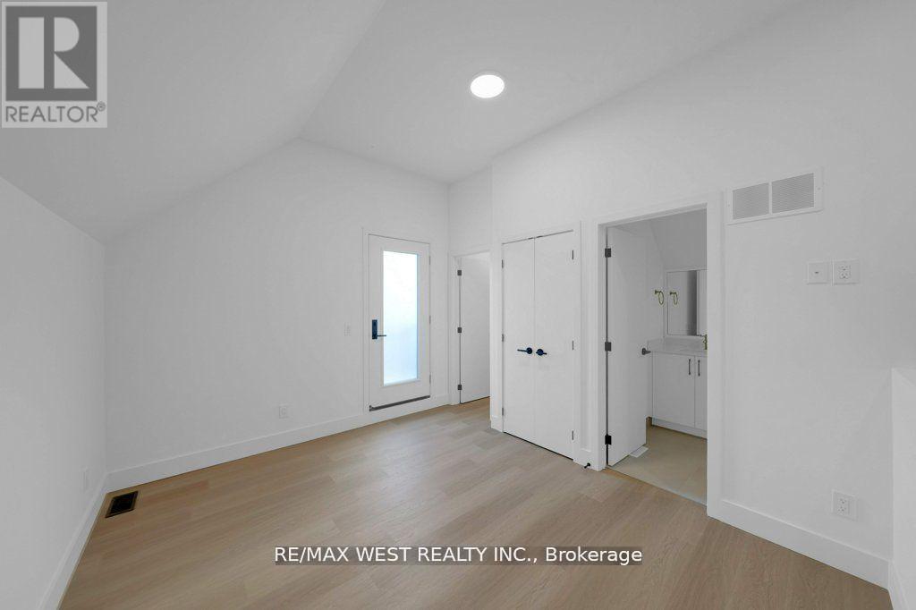 C - 502 Atlas Avenue, Toronto, Ontario  M6C 3R3 - Photo 11 - C13016190