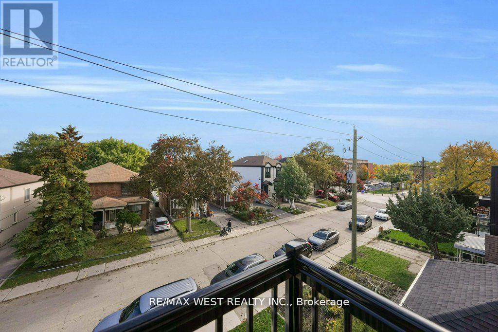 C - 502 Atlas Avenue, Toronto, Ontario  M6C 3R3 - Photo 5 - C13016190