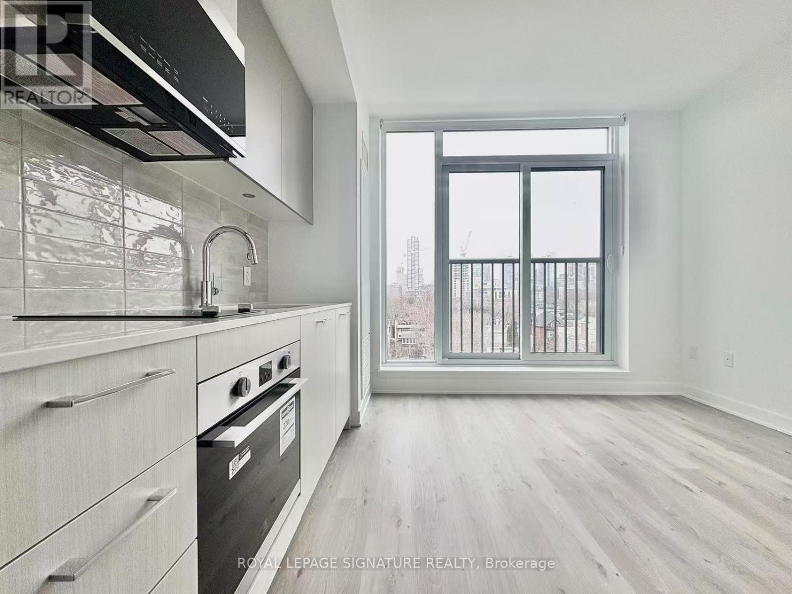 626 - 30 Dreamers Way, Toronto, Ontario  M5A 0Y7 - Photo 2 - C13016202