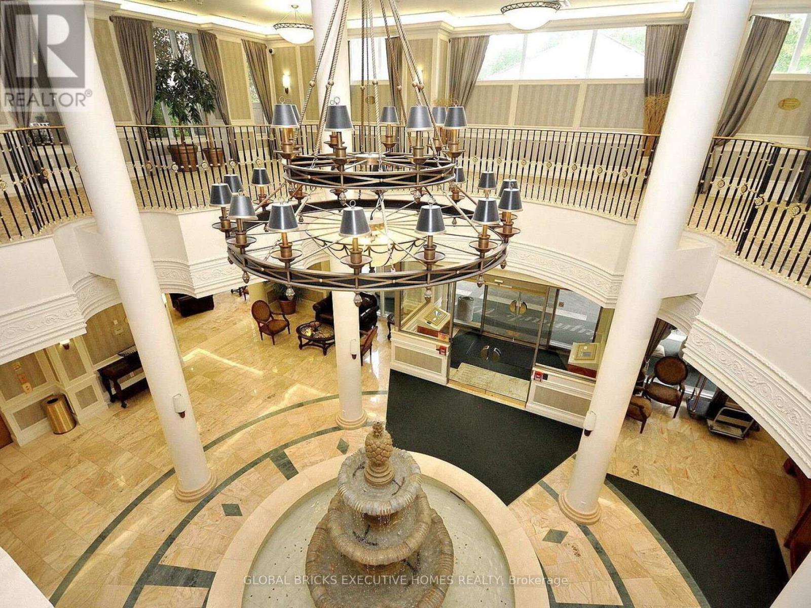 Pho8 - 25 Kingsbridge Garden Circle, Mississauga, Ontario  L5R 4B1 - Photo 7 - W12988996