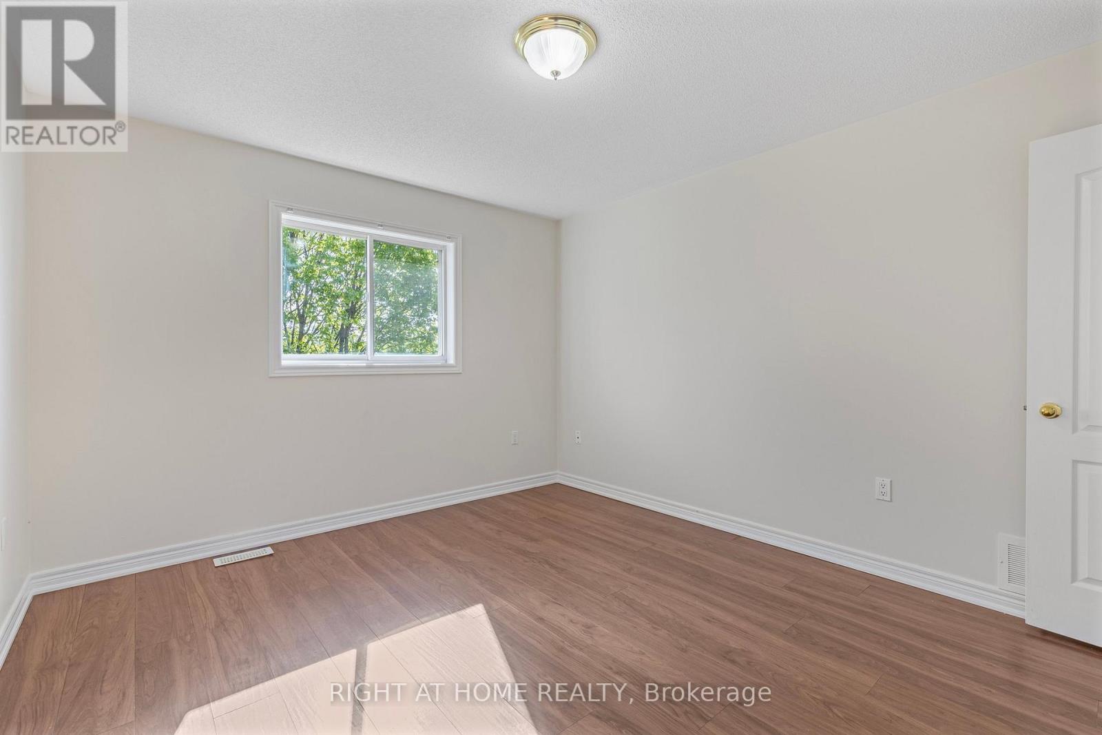 173 Simcoe Road, Bradford West Gwillimbury, Ontario  L3Z 1Y3 - Photo 17 - N13016166