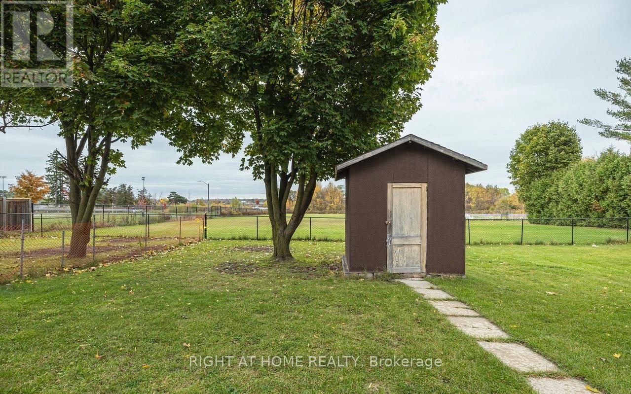 173 Simcoe Road, Bradford West Gwillimbury, Ontario  L3Z 1Y3 - Photo 38 - N13016166