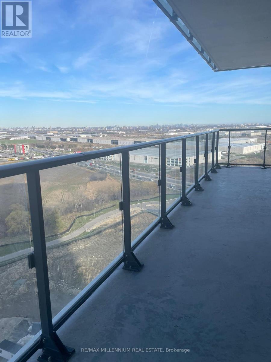 1902 - 15 Skyridge Drive, Brampton, Ontario  L6P 4S3 - Photo 2 - W13016164