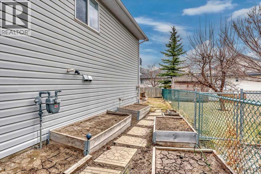 27 Aspen Creek Way, Strathmore, Alberta  T1P 1R2 - Photo 5 - A2299792