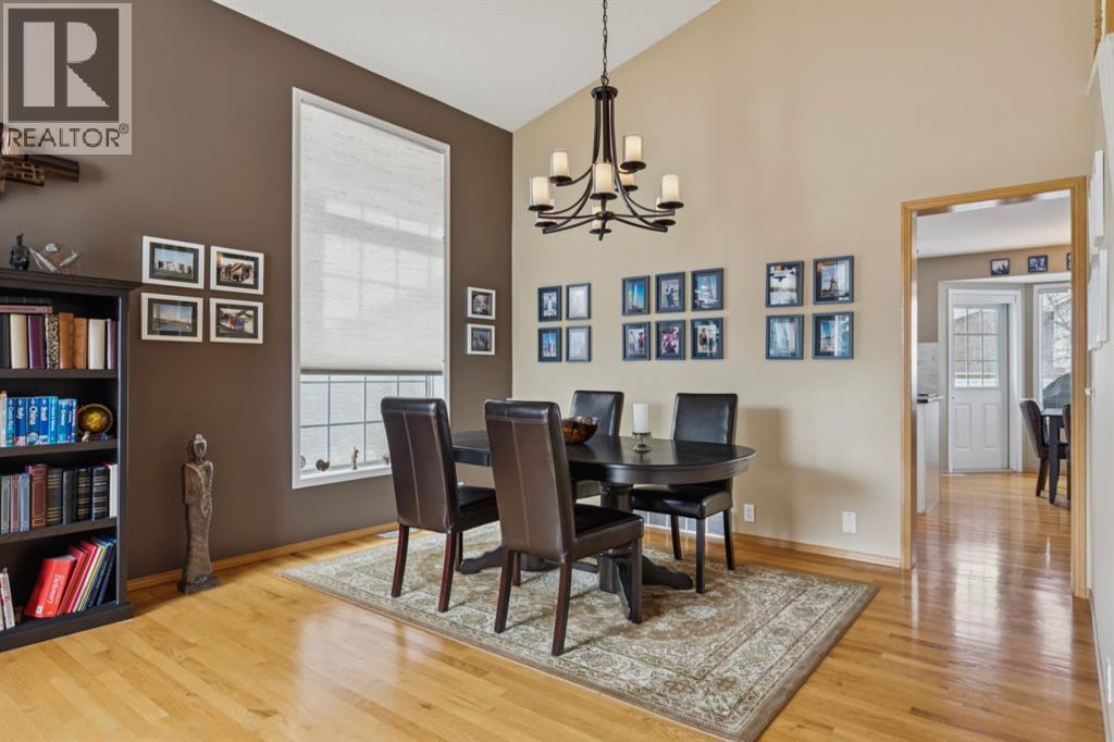 235 Sierra Morena Close Sw, Calgary, Alberta  T3H 3G3 - Photo 13 - A2302035