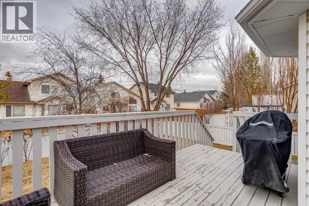 235 Sierra Morena Close Sw, Calgary, Alberta  T3H 3G3 - Photo 27 - A2302035