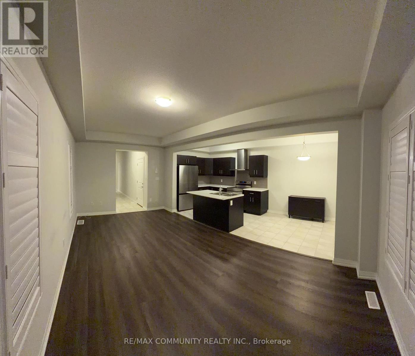 86 Bur Oak Drive, Thorold, Ontario  L2V 0L8 - Photo 5 - X13016150