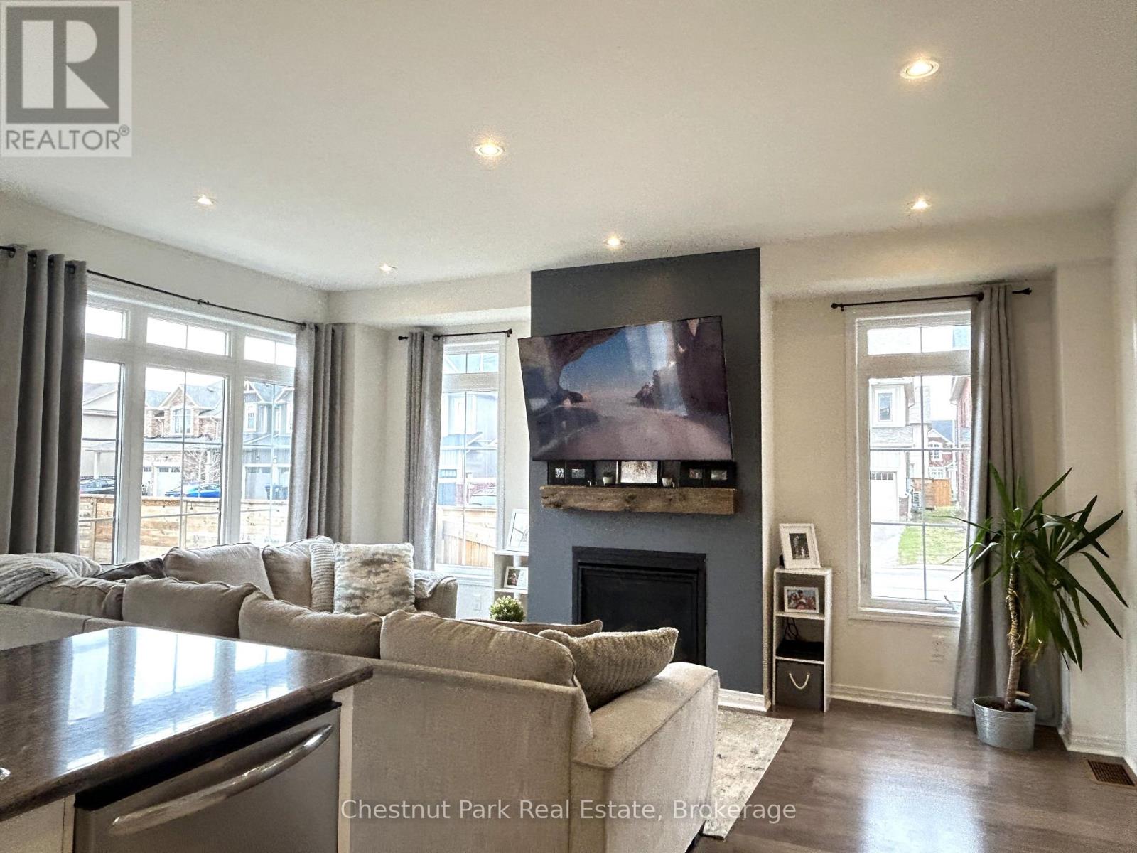 90 Tracey Lane, Collingwood, Ontario  L9Y 3Y7 - Photo 12 - S13008150