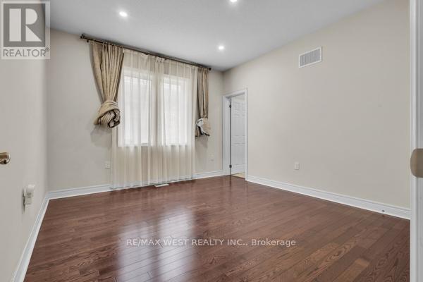 17 Torgan Trail, Vaughan, Ontario  L4H 3X6 - Photo 39 - N13016100