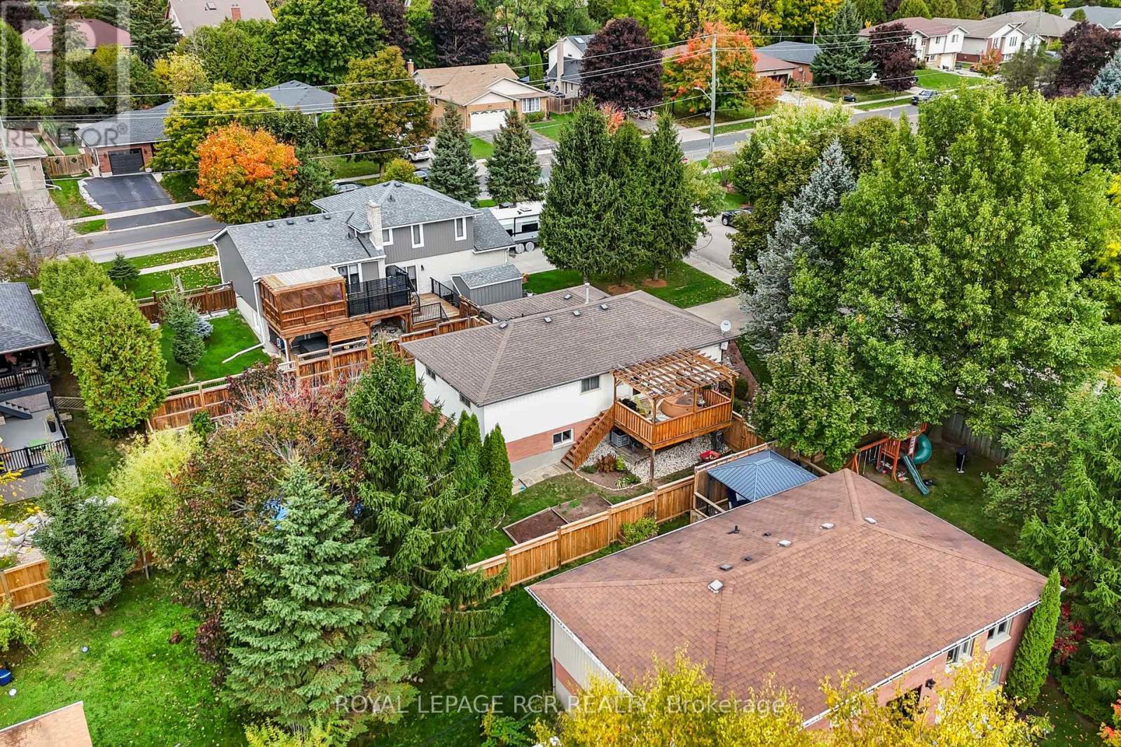 56 Wilson Crescent, Centre Wellington, Ontario  N0B 1S0 - Photo 41 - X12980568