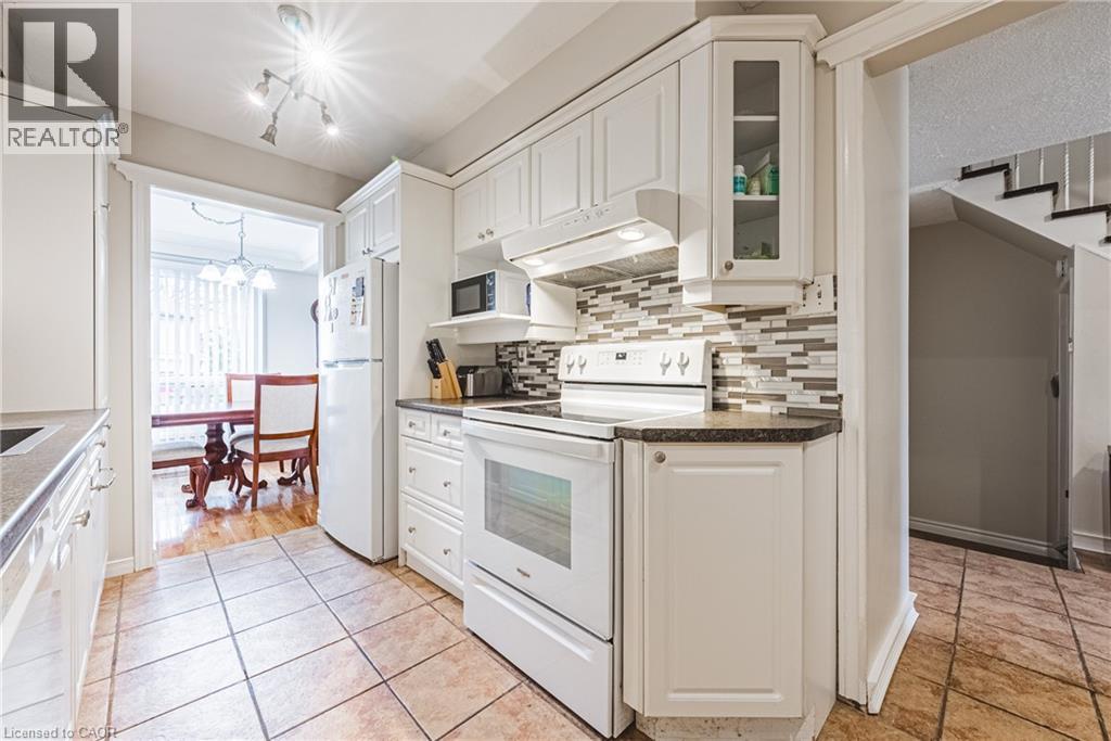 1576 Newlands Crescent Unit# 60, Burlington, Ontario  L7M 1V6 - Photo 13 - 40818838