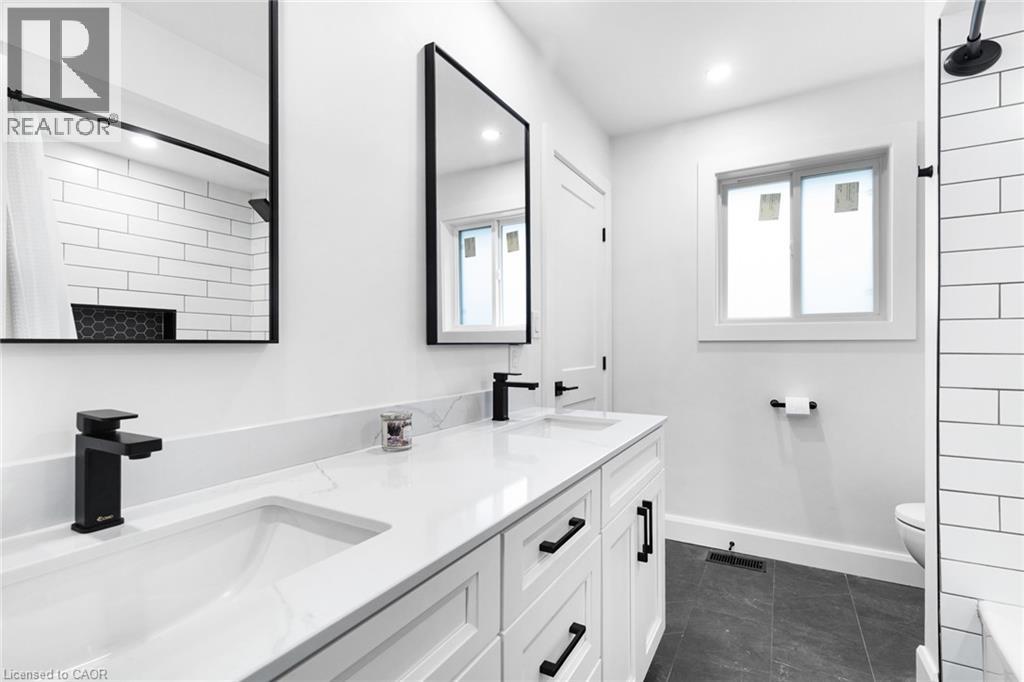 17 Church Street E, Delhi, Ontario  N4B 1T3 - Photo 23 - 40816929