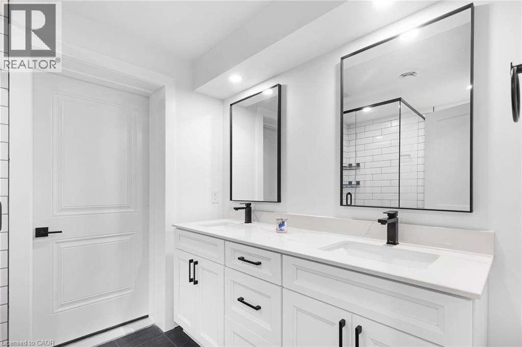 17 Church Street E, Delhi, Ontario  N4B 1T3 - Photo 36 - 40816929