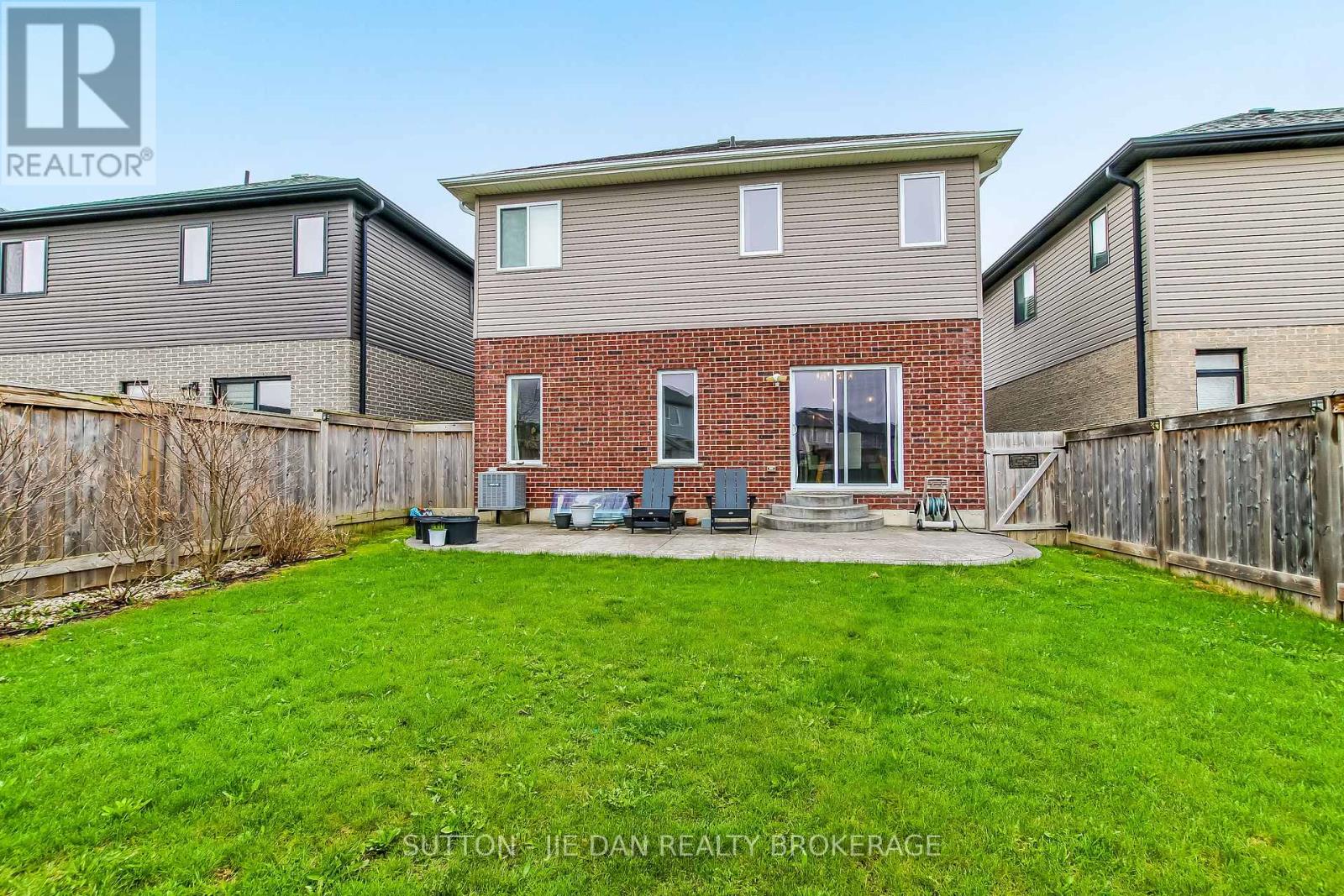 2722 Tokala Trail, London North, Ontario  N6G 0L6 - Photo 26 - X13016208