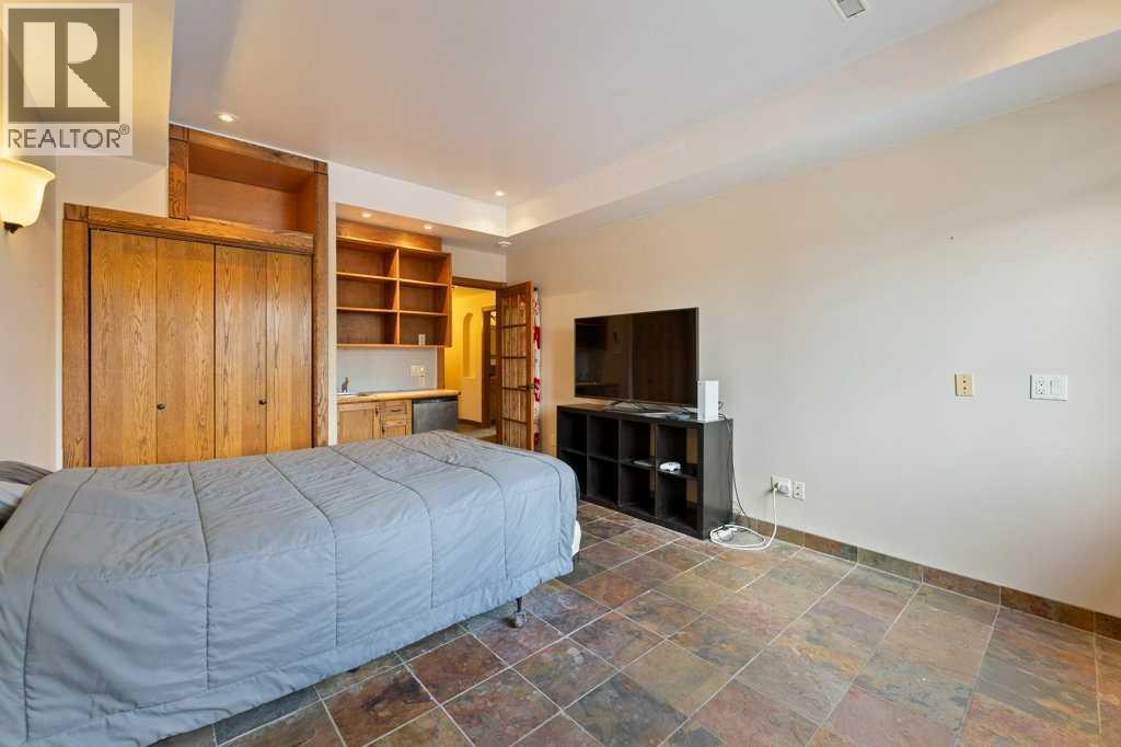 764 East Chestermere Drive, Chestermere, Alberta  T1X 1A6 - Photo 35 - A2301211