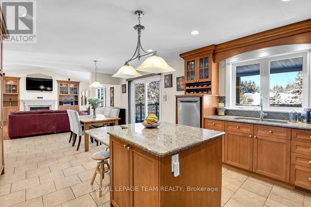 6637 Stanmore Street, Ottawa, Ontario  K4P 1G7 - Photo 13 - X13016272