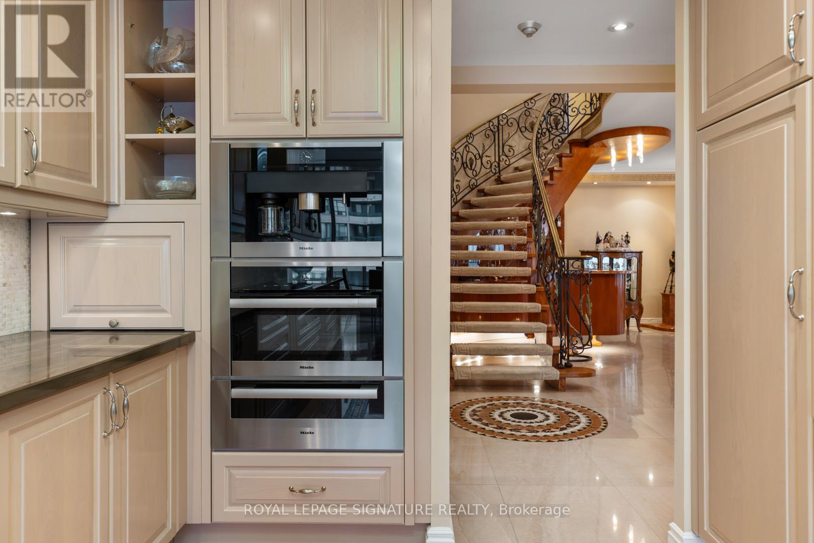 Ph9 - 7300 Yonge Street, Vaughan, Ontario  L4J 7Y5 - Photo 22 - N13014854