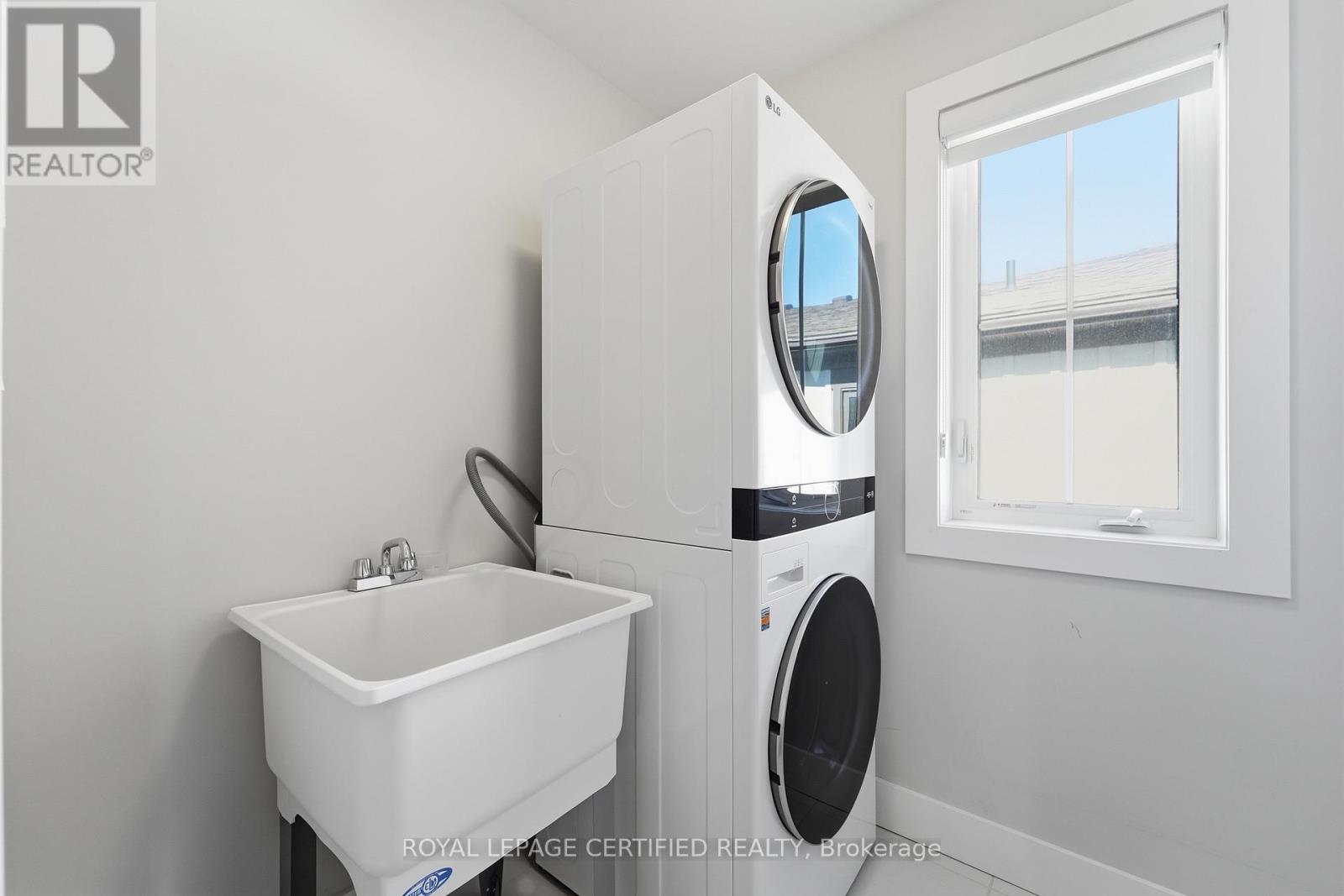 146 Sycamore Street, Blue Mountains, Ontario  L9Y 4E4 - Photo 18 - X13016064