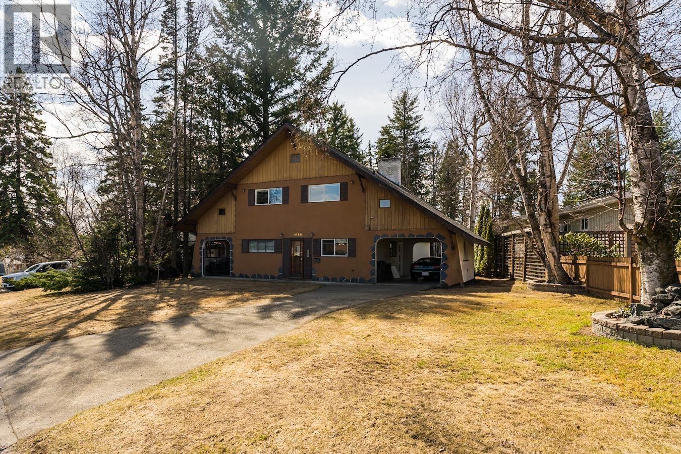 1625 GILLETT STREET, Prince George, British Columbia