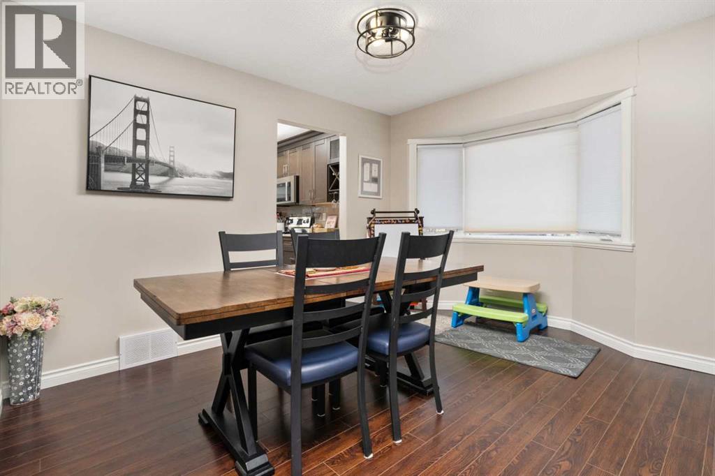 6313 Erickson Drive, Camrose, Alberta  T4V 3K1 - Photo 10 - A2303153