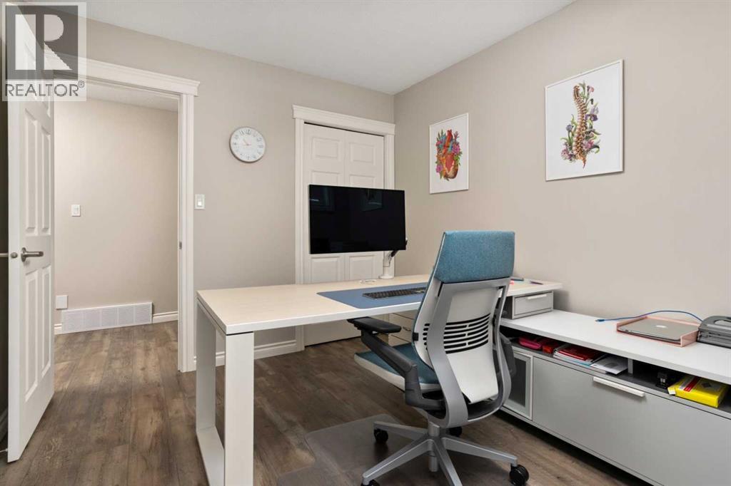 6313 Erickson Drive, Camrose, Alberta  T4V 3K1 - Photo 23 - A2303153