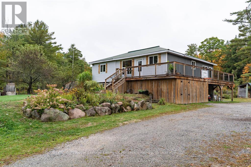 1741 Doe Lake Road, Gravenhurst, Ontario  P1P 1R3 - Photo 2 - X13016256