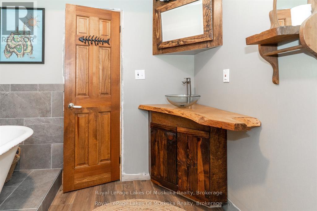 1741 Doe Lake Road, Gravenhurst, Ontario  P1P 1R3 - Photo 22 - X13016256