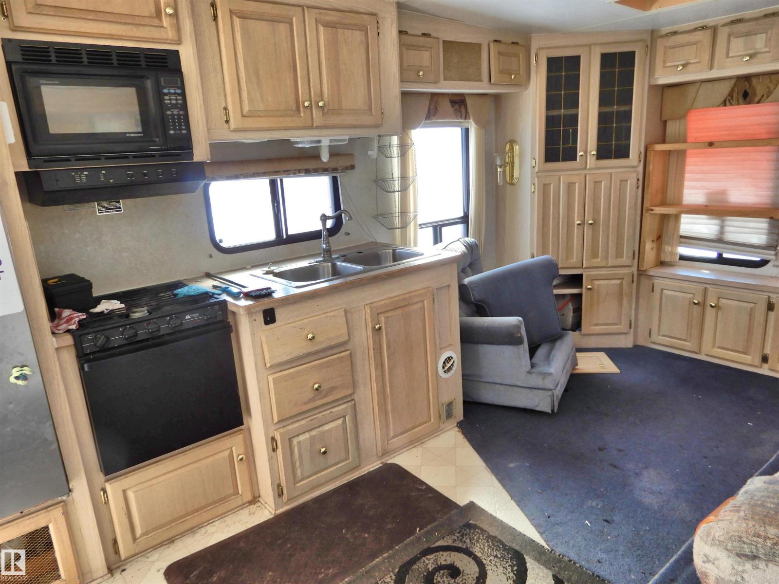 56523 Rge Road 12, Rural Sturgeon County, Alberta  T8R 0L3 - Photo 19 - E4483053