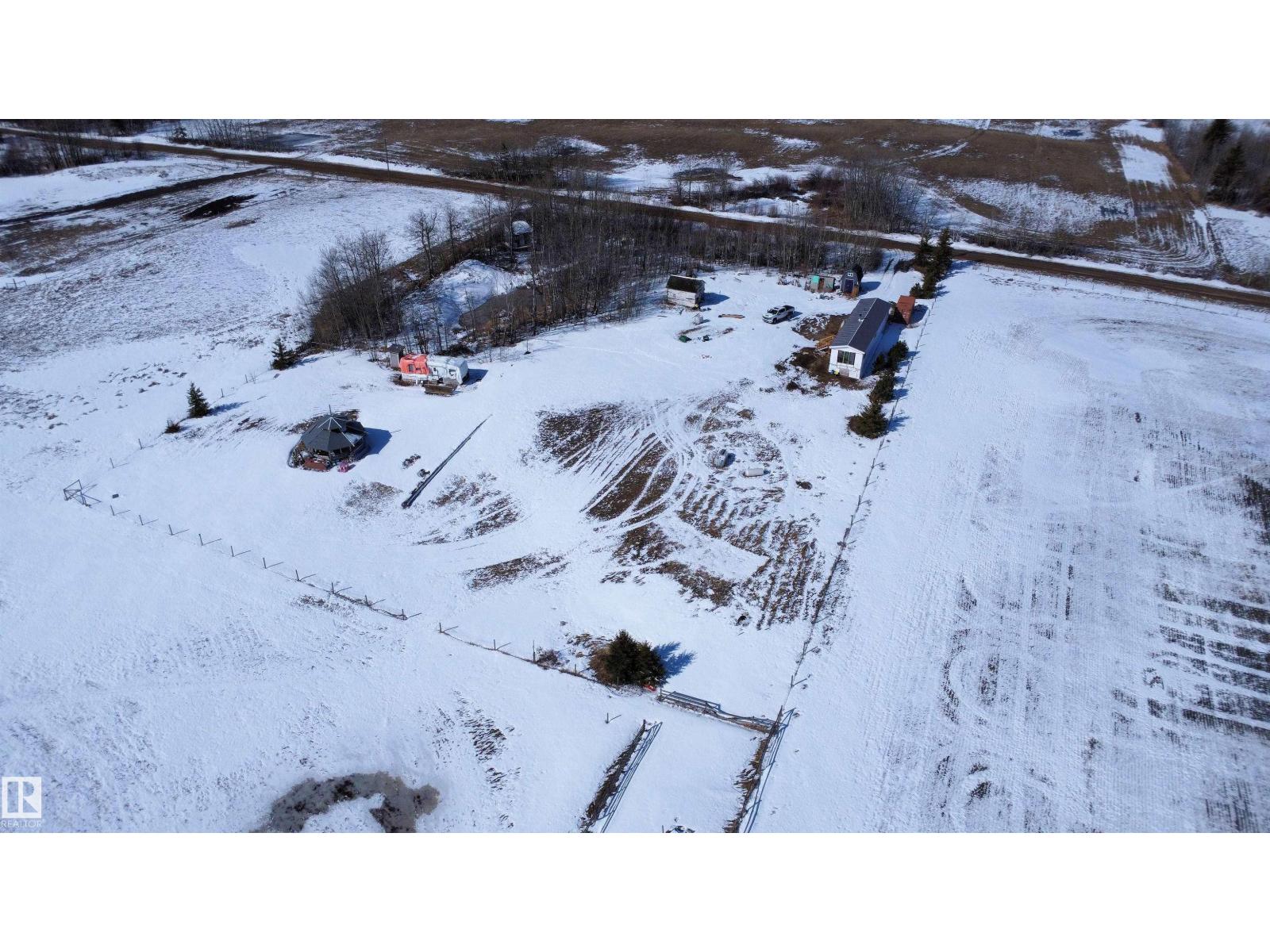 56523 Rge Road 12, Rural Sturgeon County, Alberta  T8R 0L3 - Photo 22 - E4483053