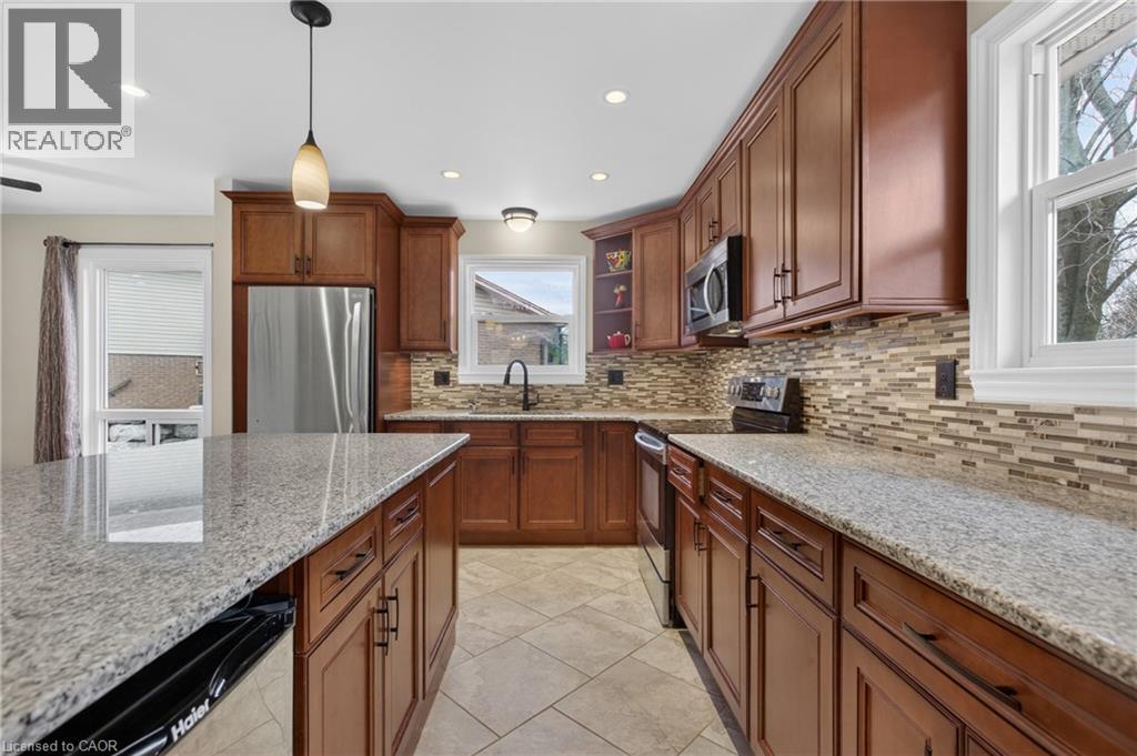 106 Hahn Avenue, Cambridge, Ontario  N3C 2X9 - Photo 18 - 40820014