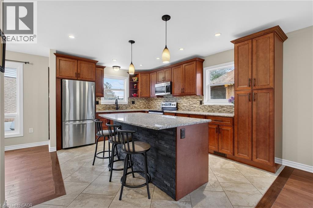 106 Hahn Avenue, Cambridge, Ontario  N3C 2X9 - Photo 17 - 40820014