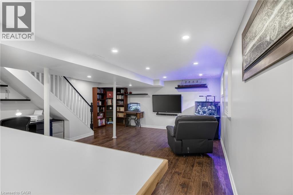 106 Hahn Avenue, Cambridge, Ontario  N3C 2X9 - Photo 31 - 40820014