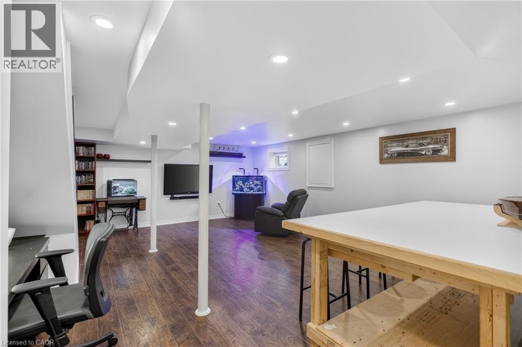 106 Hahn Avenue, Cambridge, Ontario  N3C 2X9 - Photo 32 - 40820014