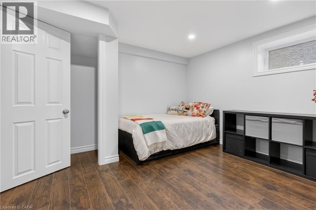 106 Hahn Avenue, Cambridge, Ontario  N3C 2X9 - Photo 35 - 40820014