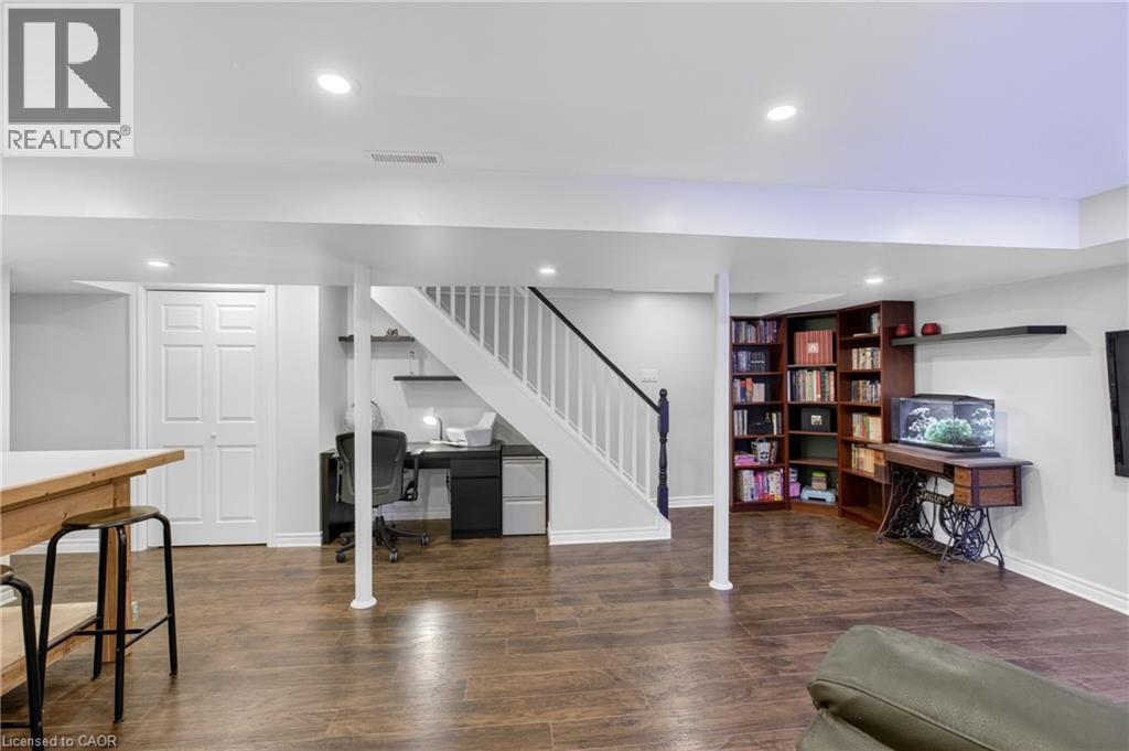 106 Hahn Avenue, Cambridge, Ontario  N3C 2X9 - Photo 33 - 40820014