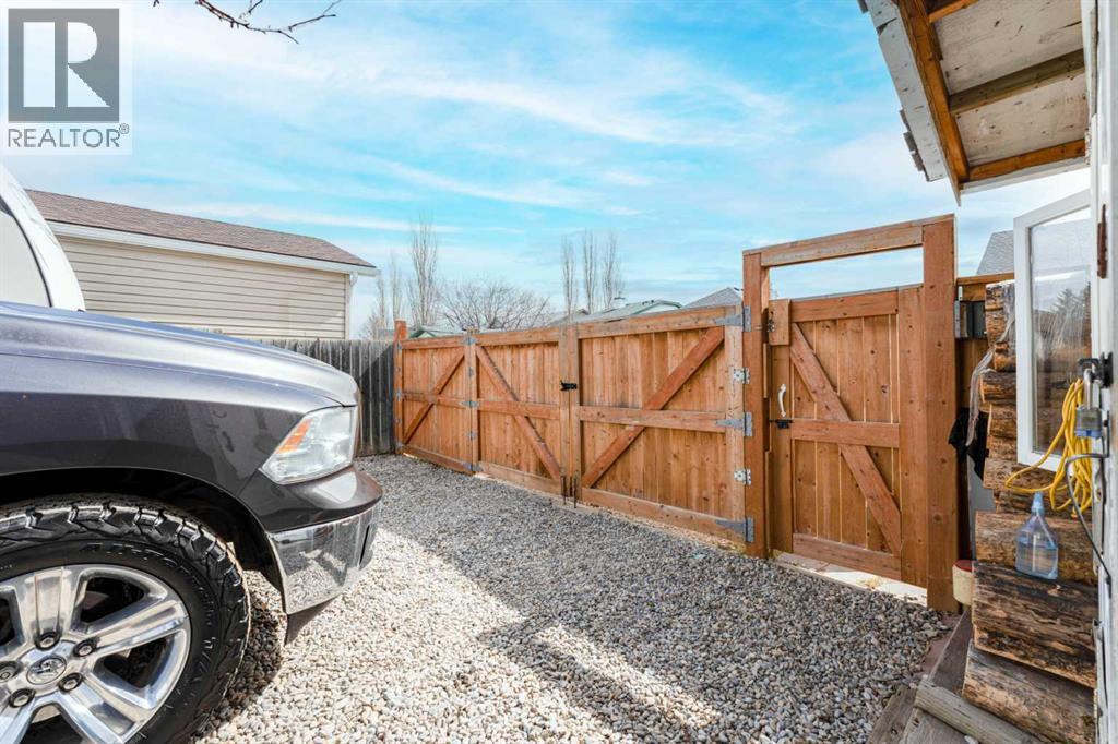 472 Country Hills Drive Nw, Calgary, Alberta  T3K 4W7 - Photo 37 - A2302141