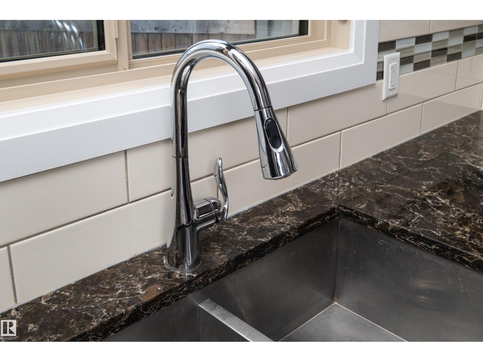 76 Gilmore Wy, Spruce Grove, Alberta  T7X 0M5 - Photo 14 - E4483058